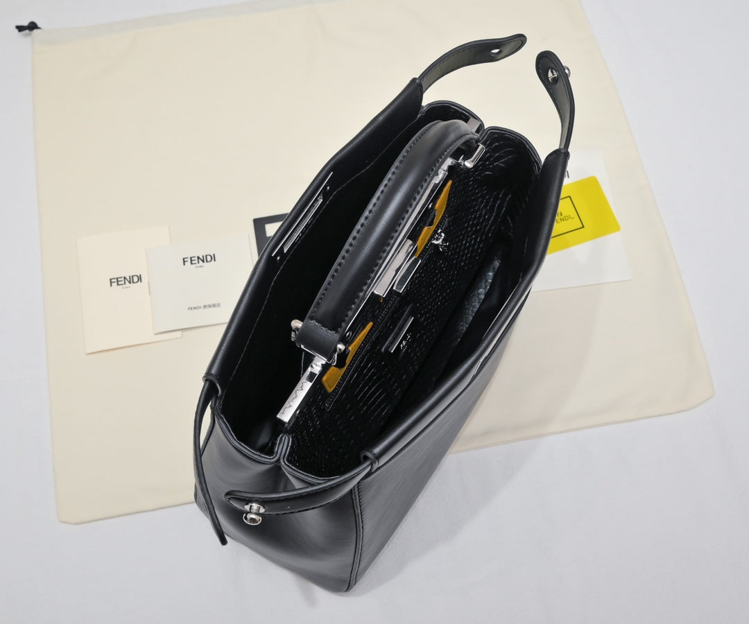 Bags- Elite Carryalls Luxury Designer Leather Handbag