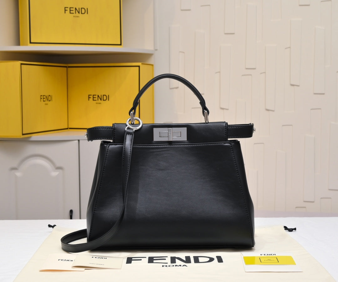 Bags- Elite Carryalls Luxury Designer Leather Handbag