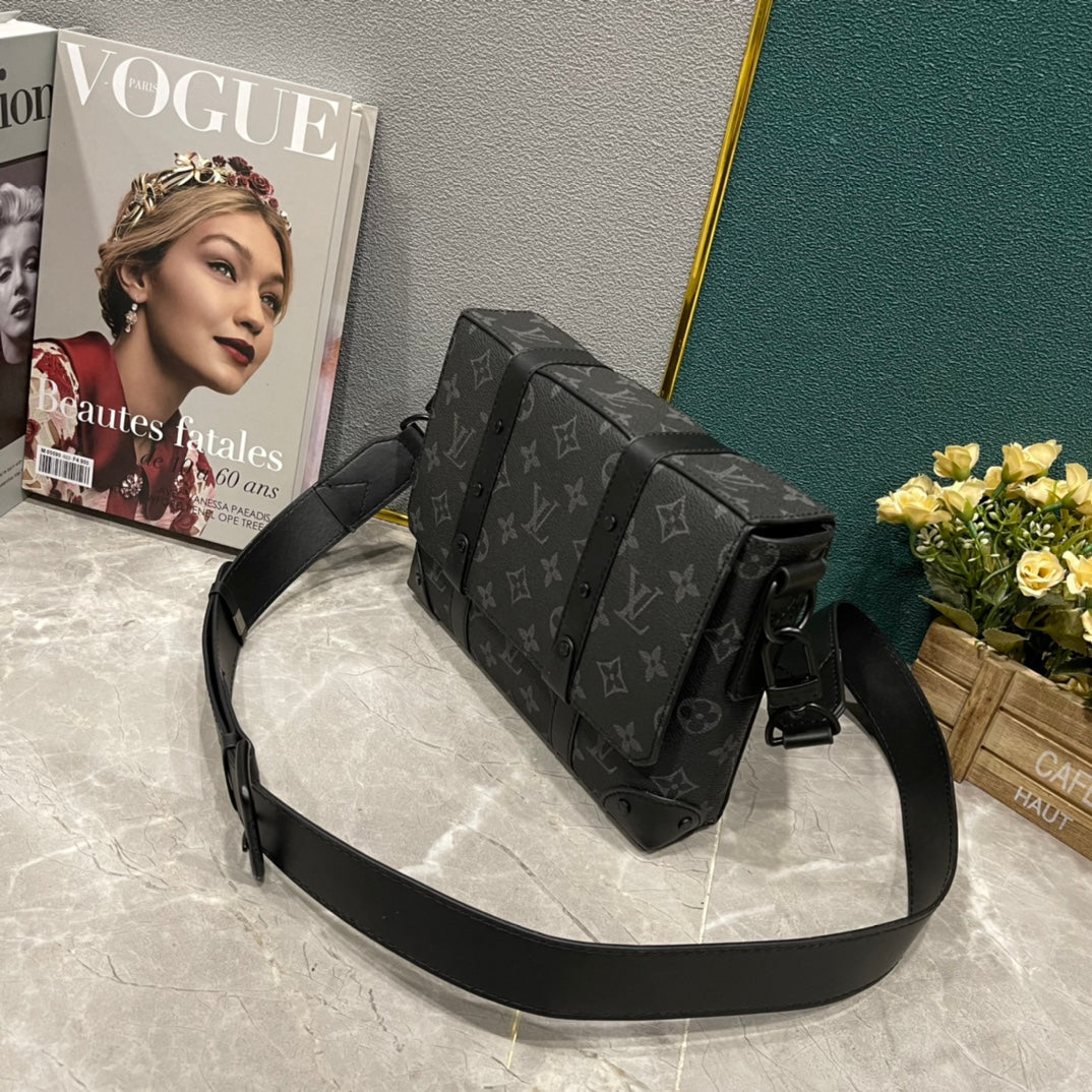 Bags- Elite Carryalls Elegant Everyday Designer Handbag