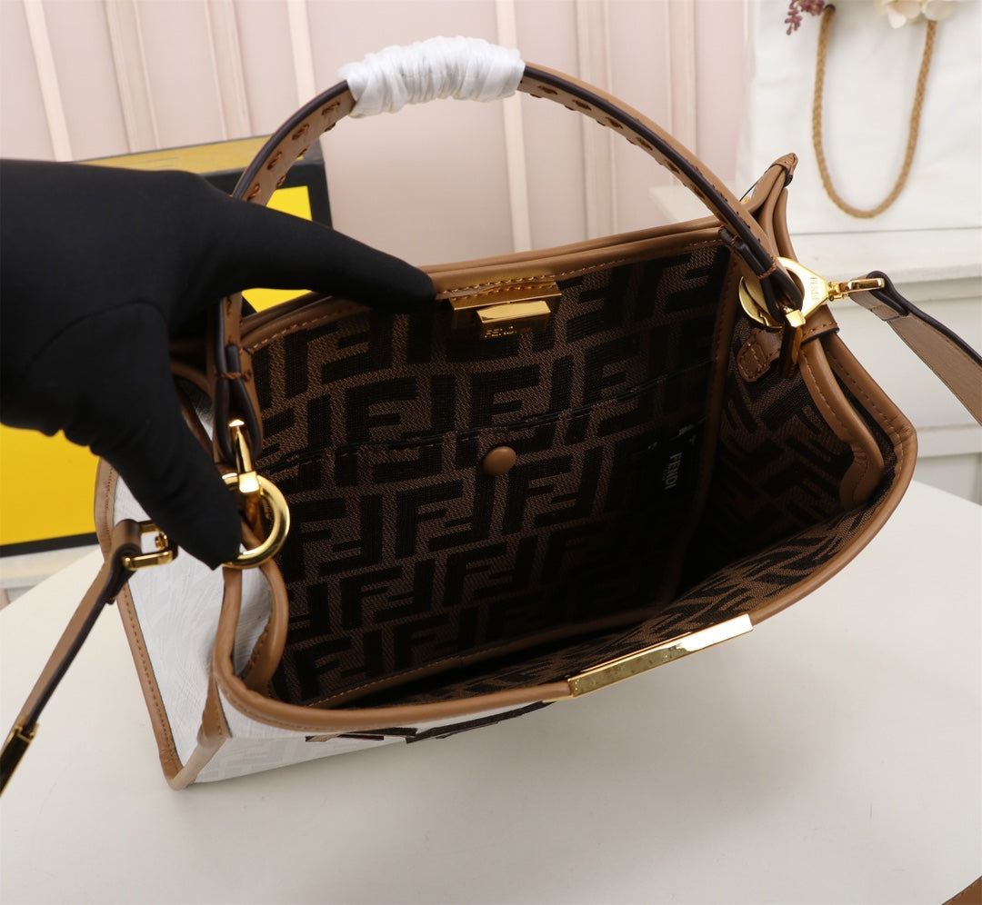 Bags- Elite Carryalls Elegant Everyday Designer Handbag