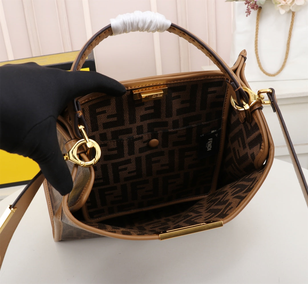 Bags- Elite Carryalls Elegant Everyday Designer Handbag