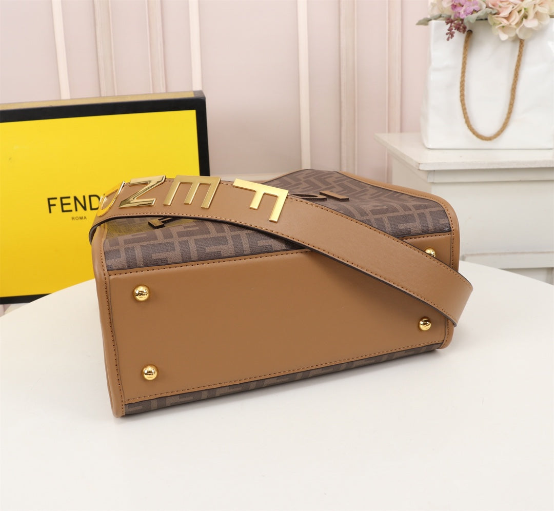 Bags- Elite Carryalls Elegant Everyday Designer Handbag