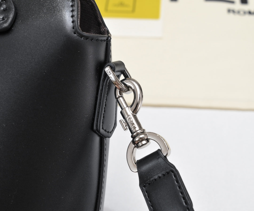 Bags- Elite Carryalls Premium Designer Shoulder Bag