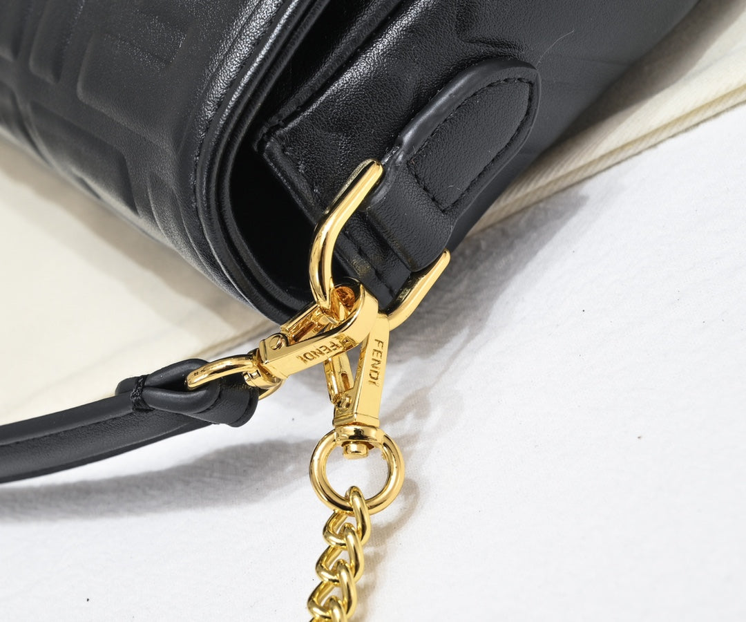 Bags- Elite Carryalls Premium Designer Shoulder Bag