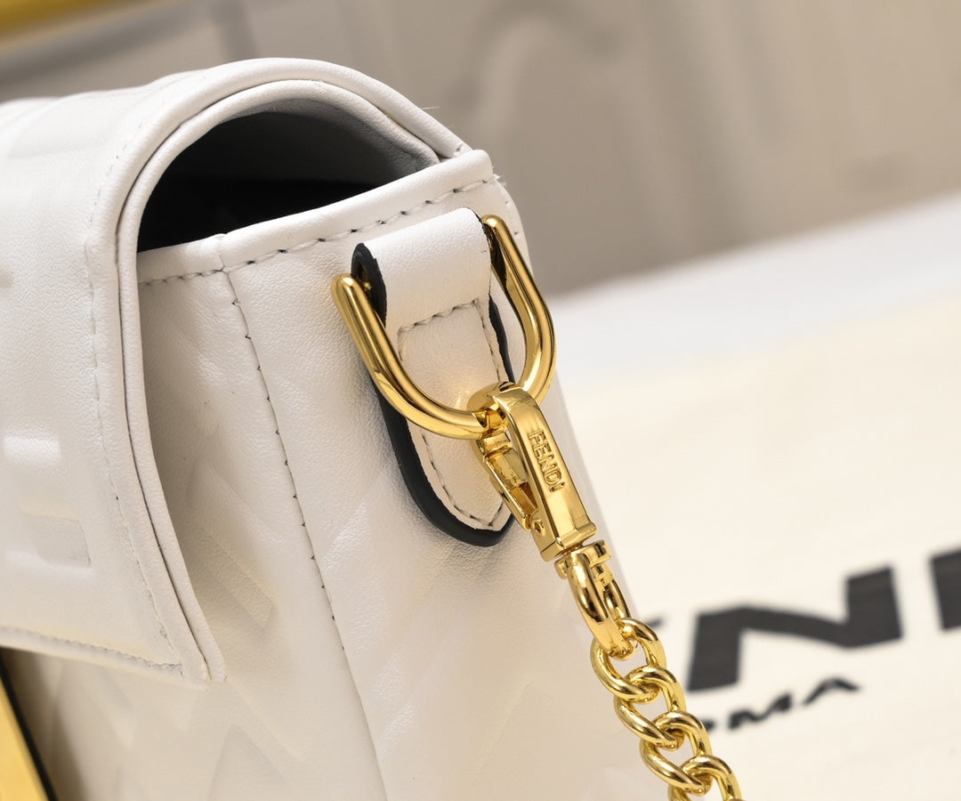 Bags- Elite Carryalls Premium Designer Shoulder Bag