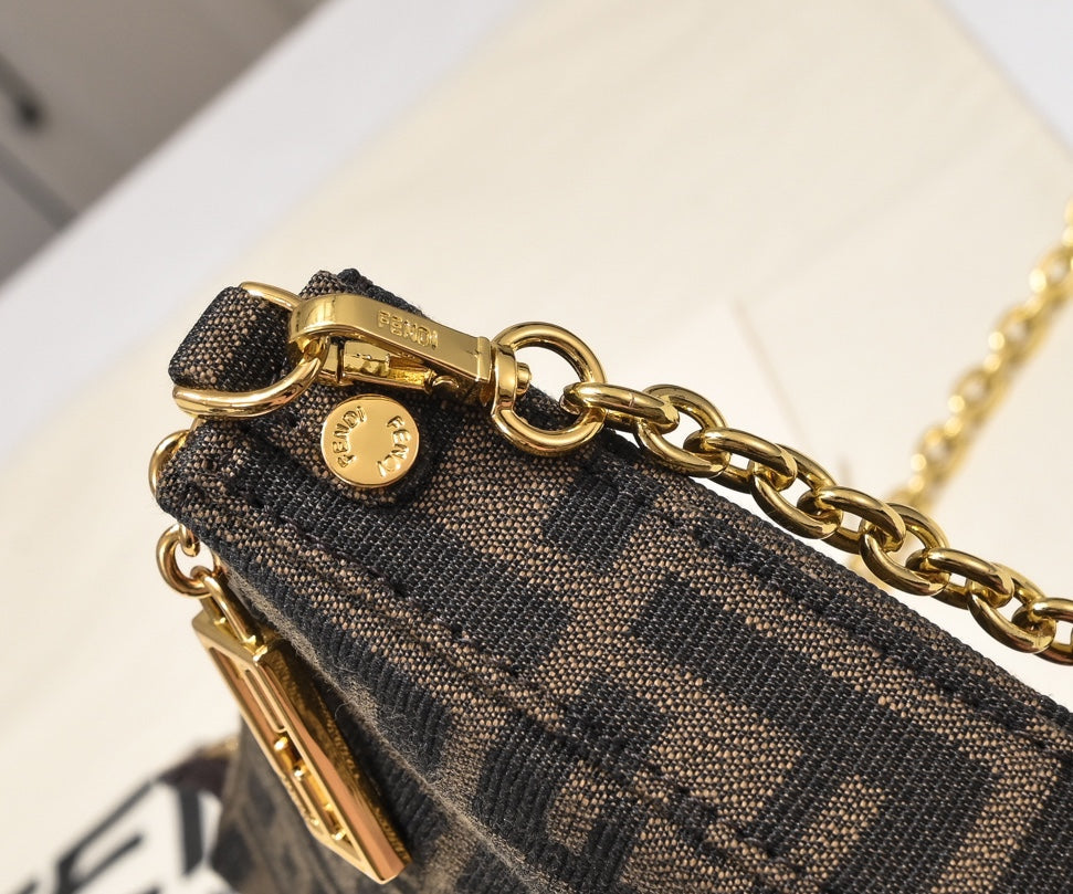 Bags- Elite Carryalls Elegant Everyday Designer Handbag