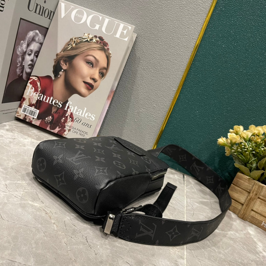 Bags- Elite Carryalls Elegant Everyday Designer Handbag