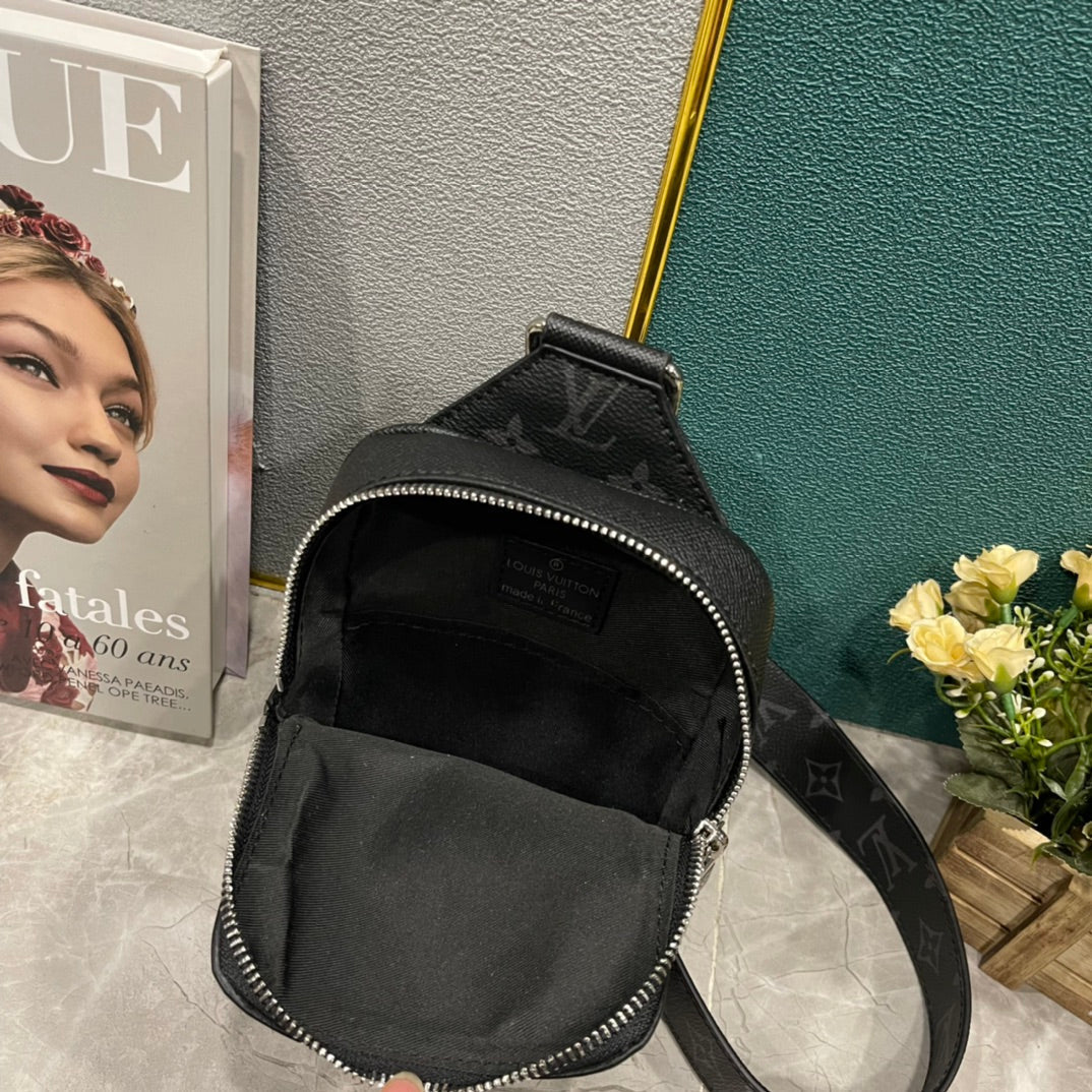Bags- Elite Carryalls Elegant Everyday Designer Handbag