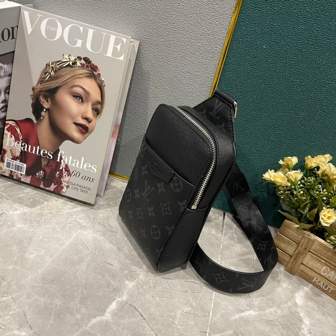 Bags- Elite Carryalls Elegant Everyday Designer Handbag