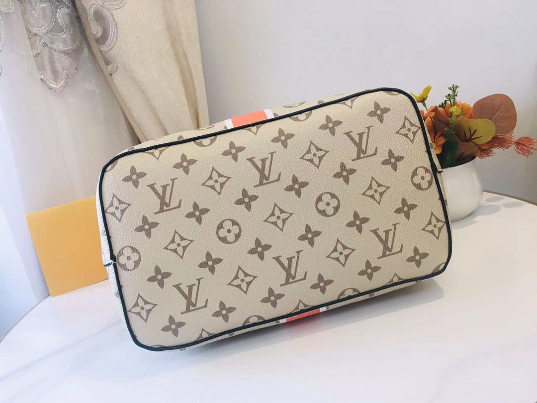 Bags- Elite Carryalls Luxury Designer Leather Handbag
