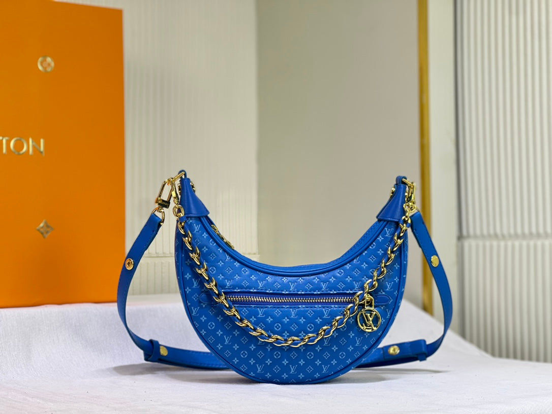 Bags- Elite Carryalls Elegant Everyday Designer Handbag