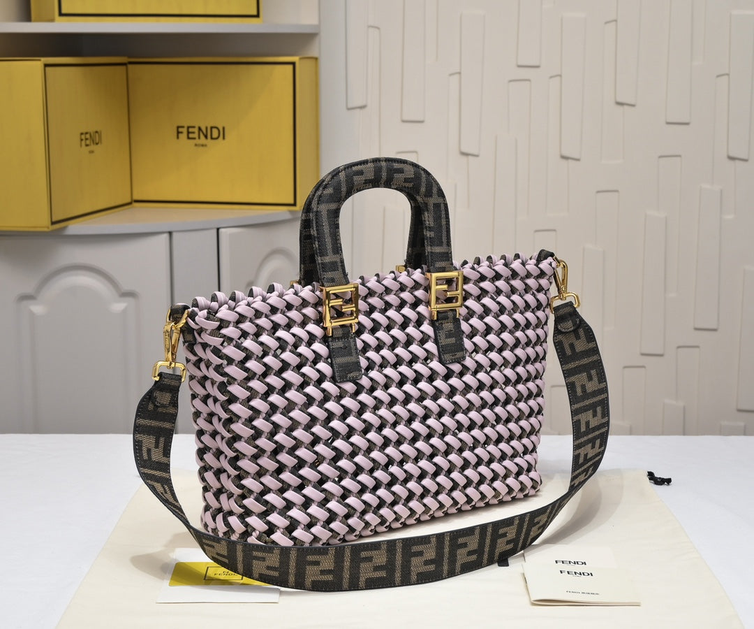 Bags- Elite Carryalls Premium Designer Shoulder Bag