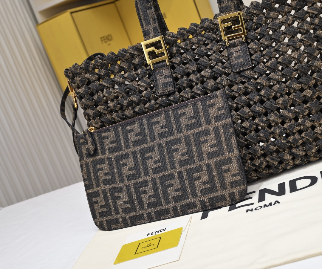 Bags- Elite Carryalls Premium Designer Shoulder Bag