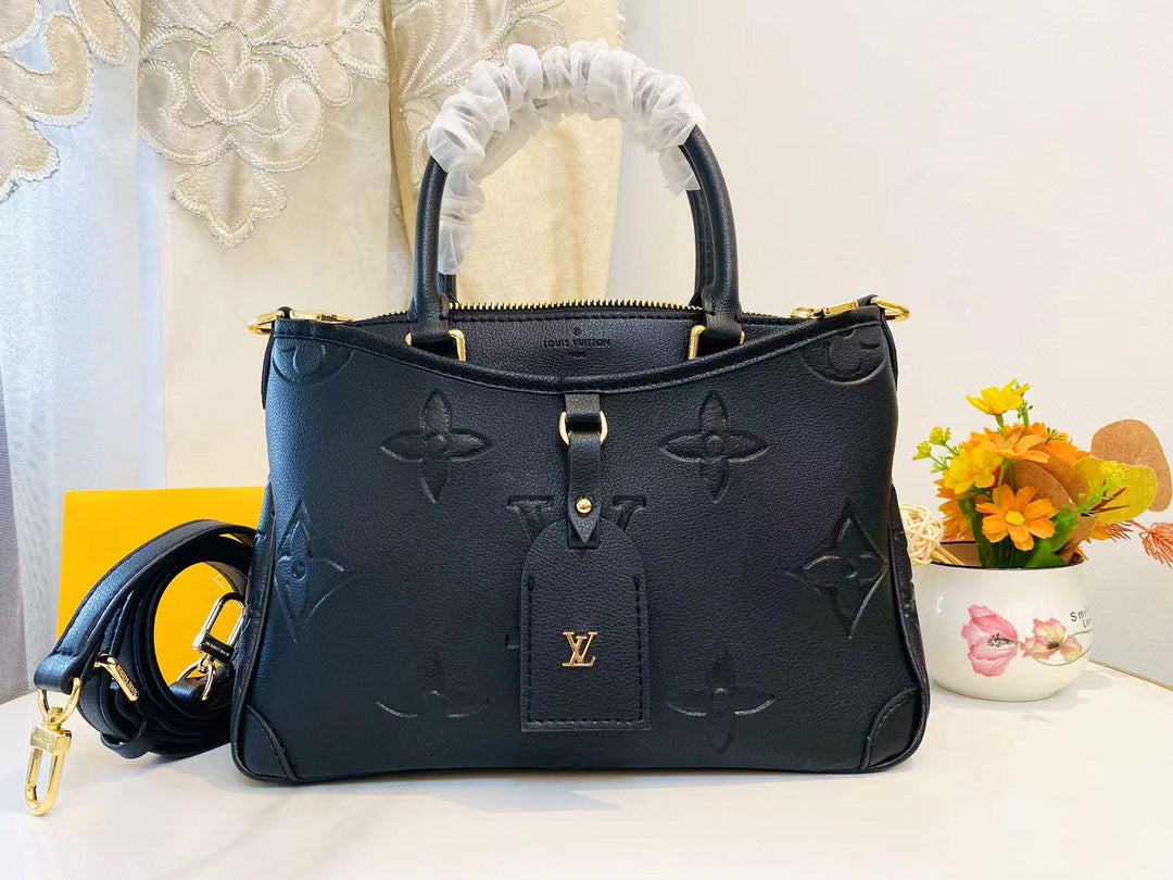 Bags- Elite Carryalls Elegant Everyday Designer Handbag