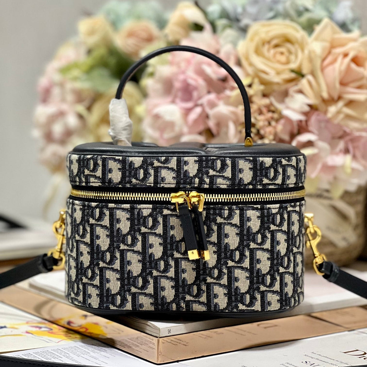Bags- Elite Carryalls Luxury Designer Leather Handbag