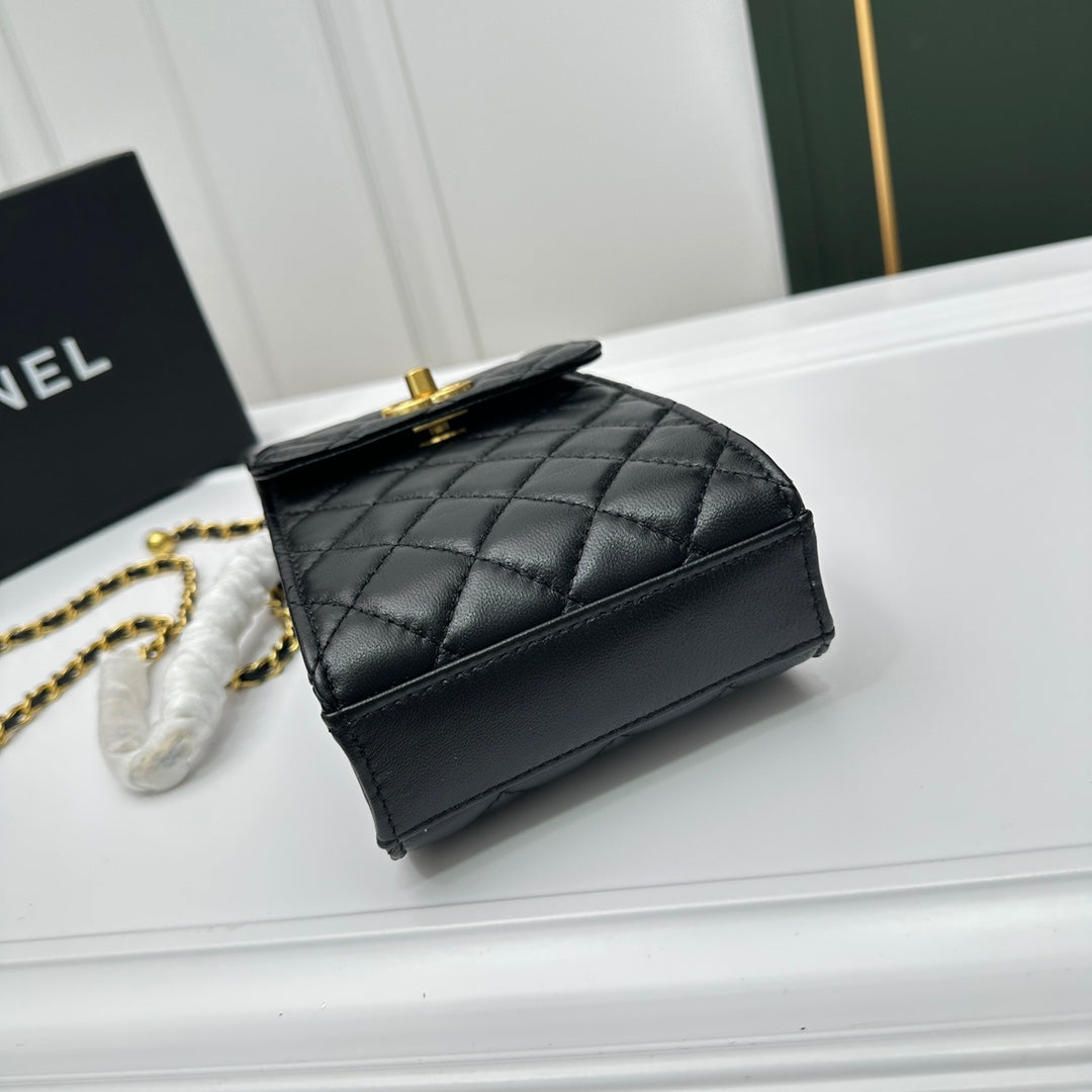 Bags- Elite Carryalls Premium Designer Shoulder Bag