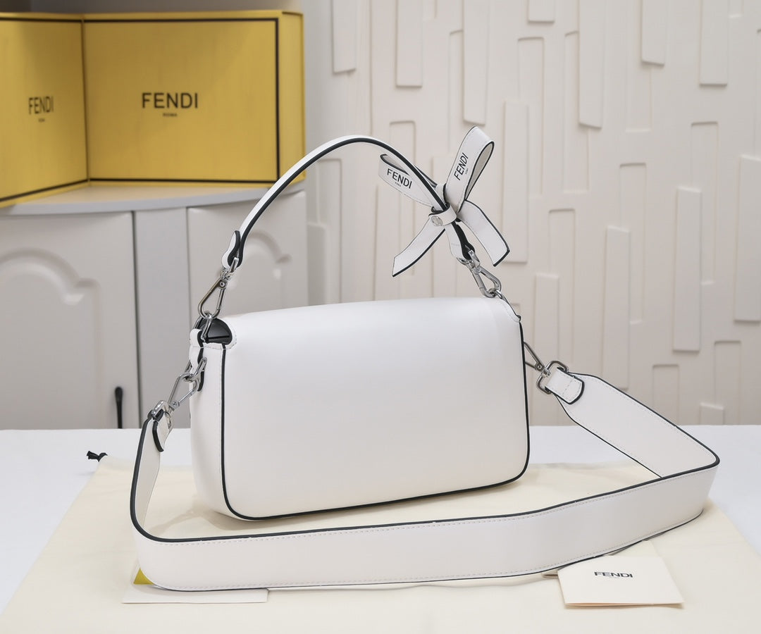 Bags- Elite Carryalls Premium Designer Shoulder Bag