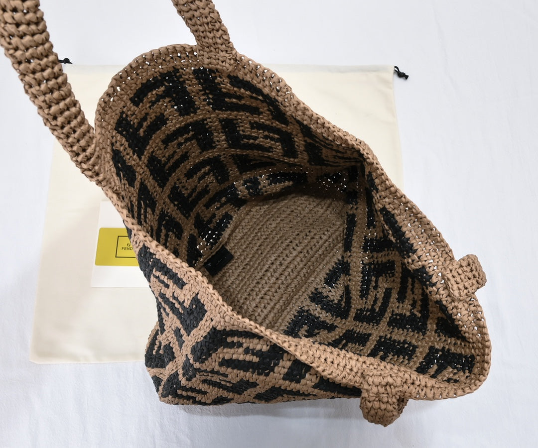 Bags- Elite Carryalls Premium Designer Shoulder Bag