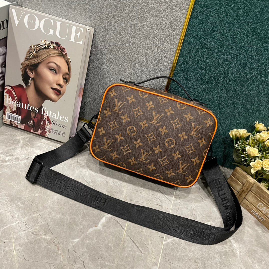Bags- Elite Carryalls Premium Designer Shoulder Bag
