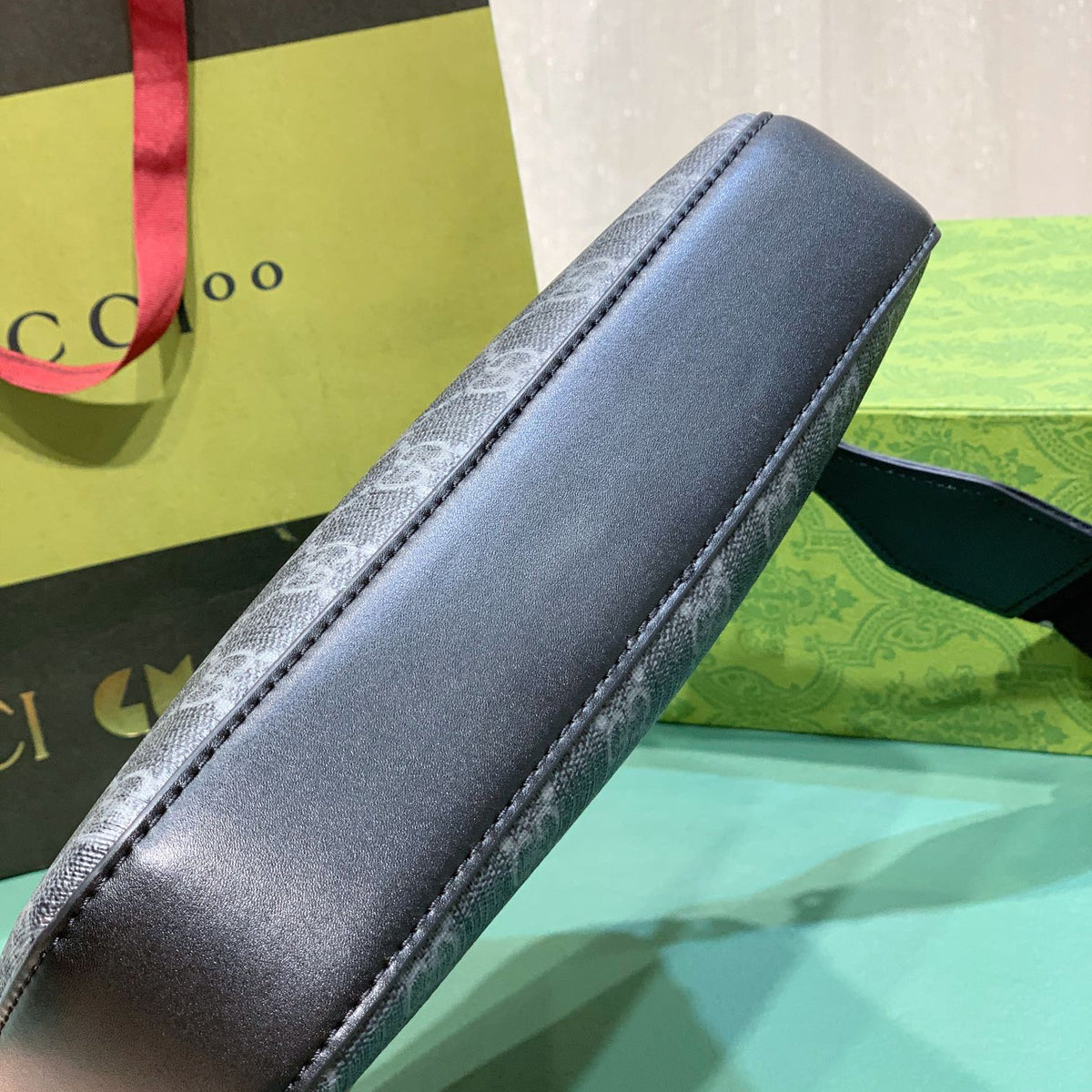 Bags- Elite Carryalls Luxury Designer Leather Handbag
