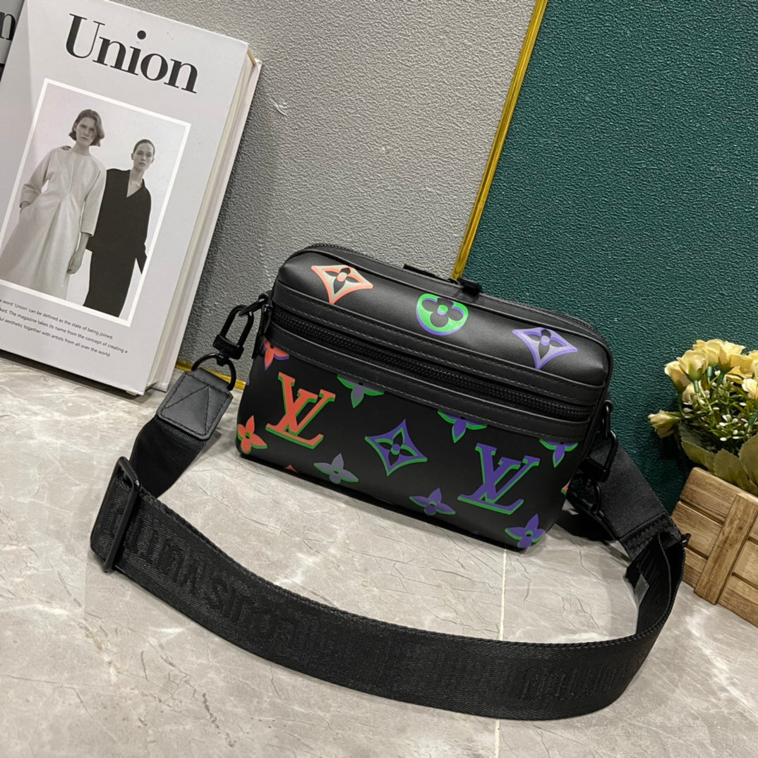 Bags- Elite Carryalls Luxury Designer Leather Handbag