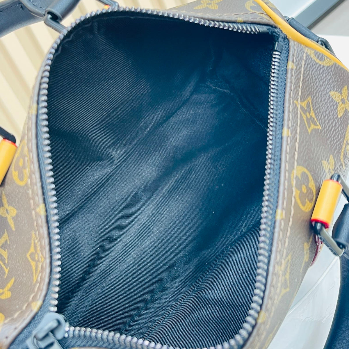 Bags- Elite Carryalls Premium Designer Shoulder Bag