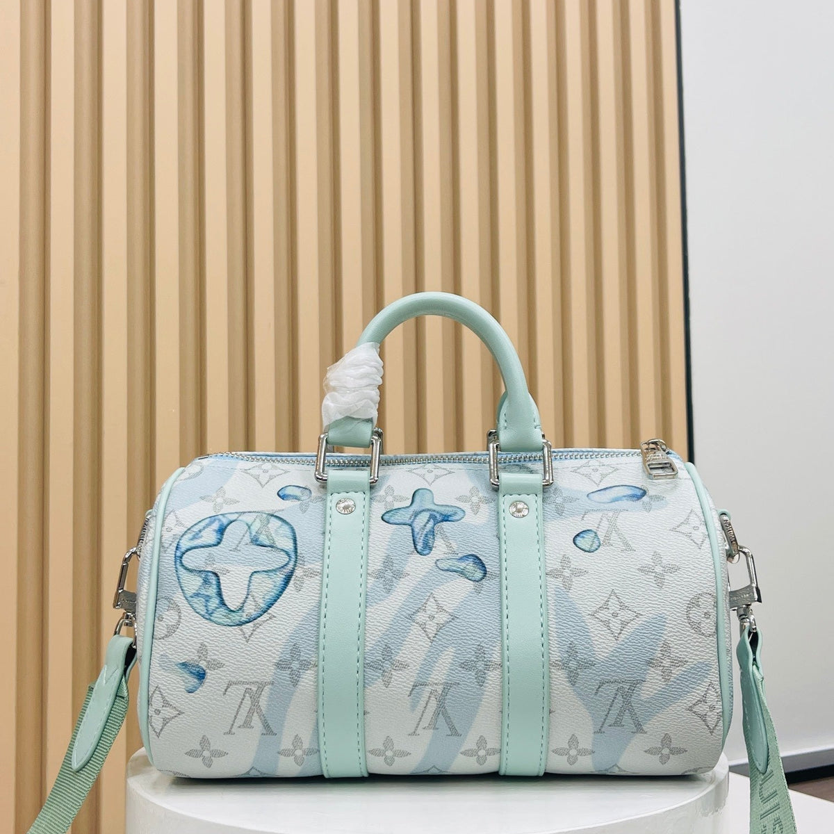Bags- Elite Carryalls Premium Designer Shoulder Bag