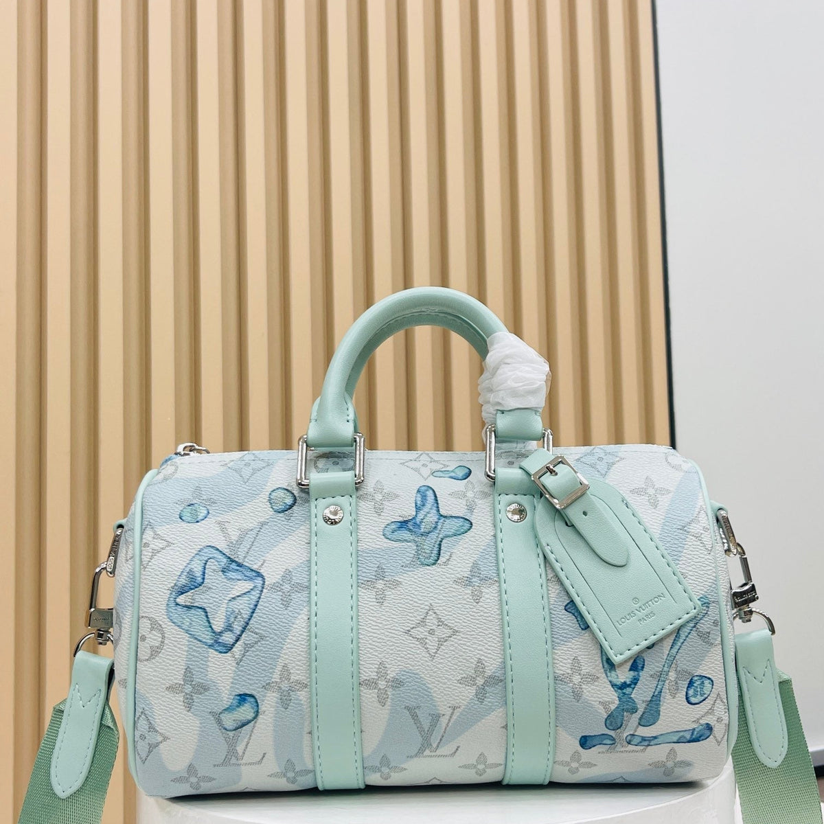 Bags- Elite Carryalls Premium Designer Shoulder Bag