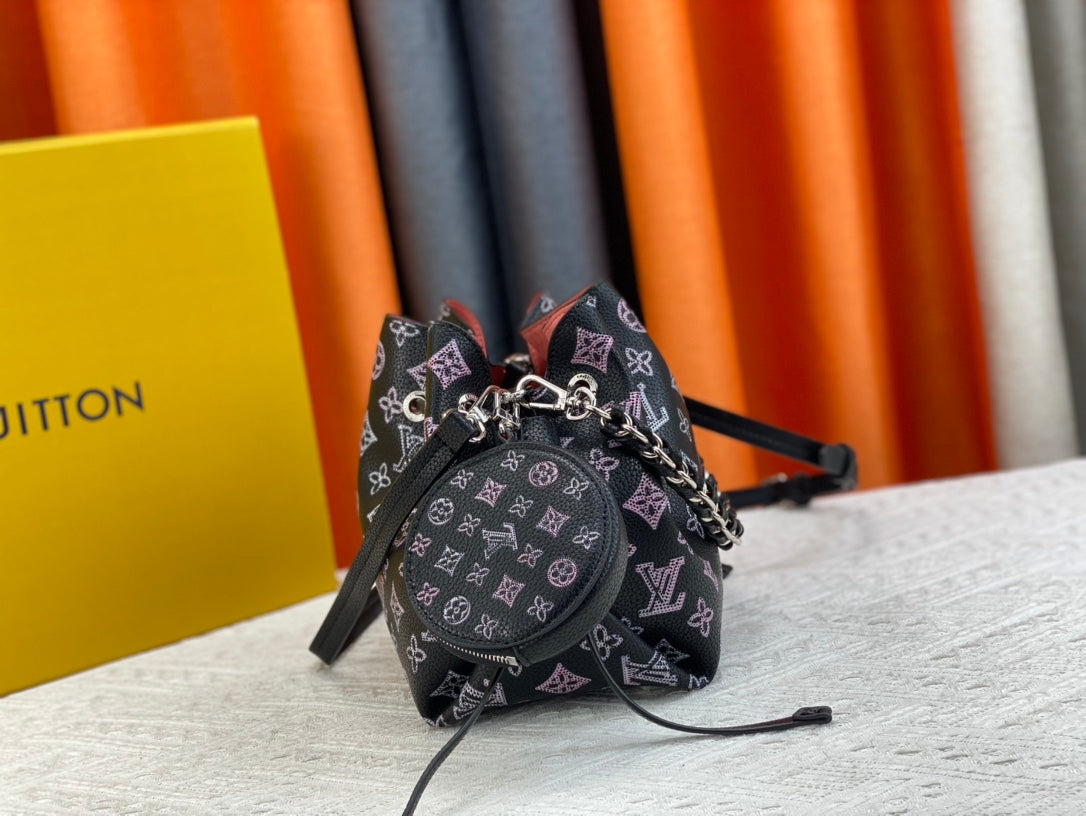 Bags- Elite Carryalls Elegant Everyday Designer Handbag