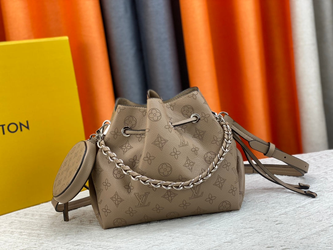 Bags- Elite Carryalls Elegant Everyday Designer Handbag