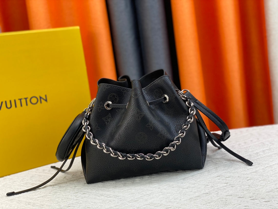 Bags- Elite Carryalls Premium Designer Shoulder Bag