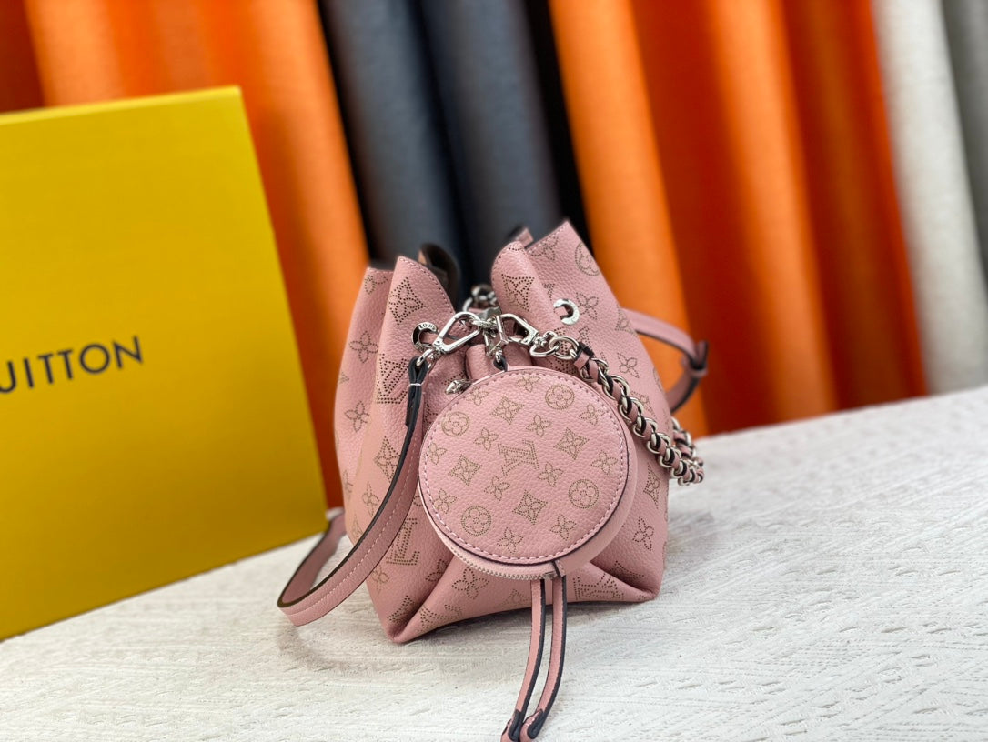 Bags- Elite Carryalls Elegant Everyday Designer Handbag