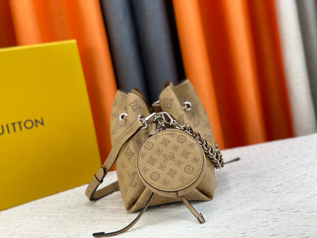 Bags- Elite Carryalls Elegant Everyday Designer Handbag