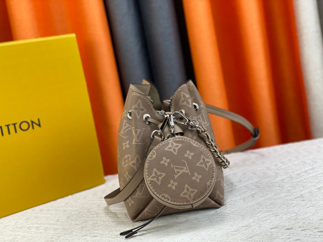 Bags- Elite Carryalls Elegant Everyday Designer Handbag