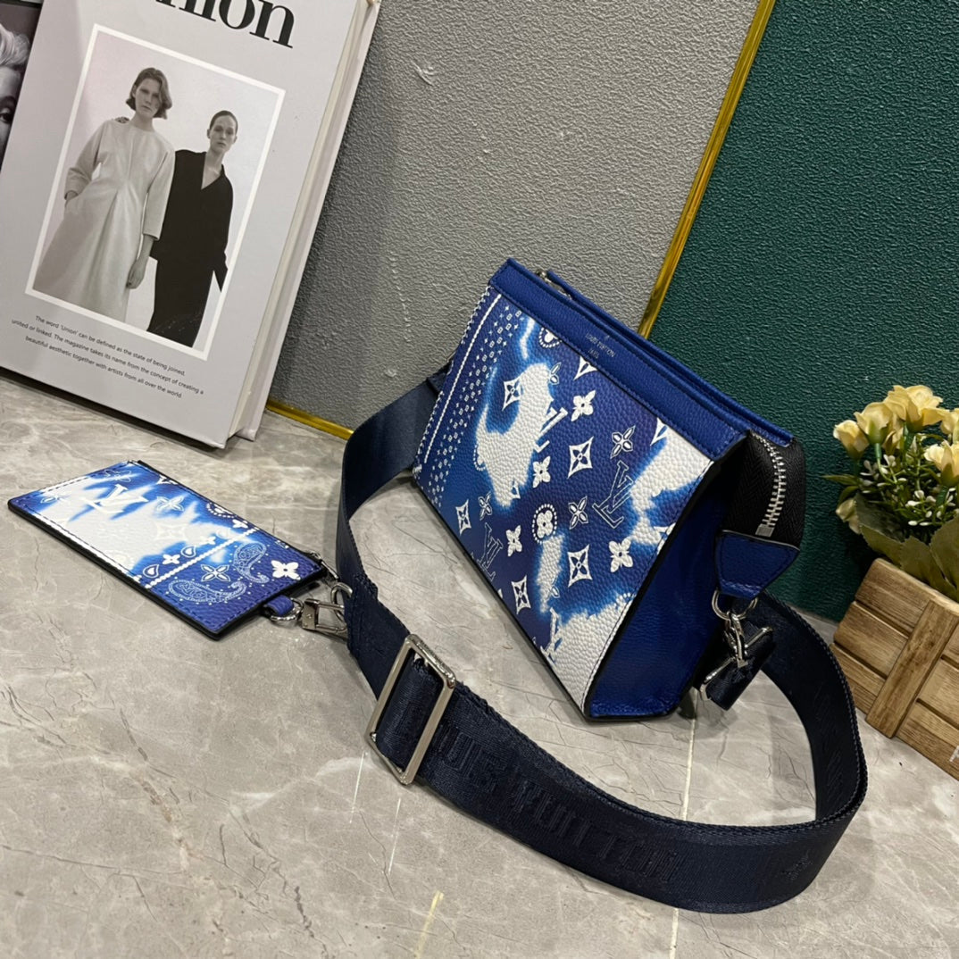 Bags- Elite Carryalls Elegant Everyday Designer Handbag
