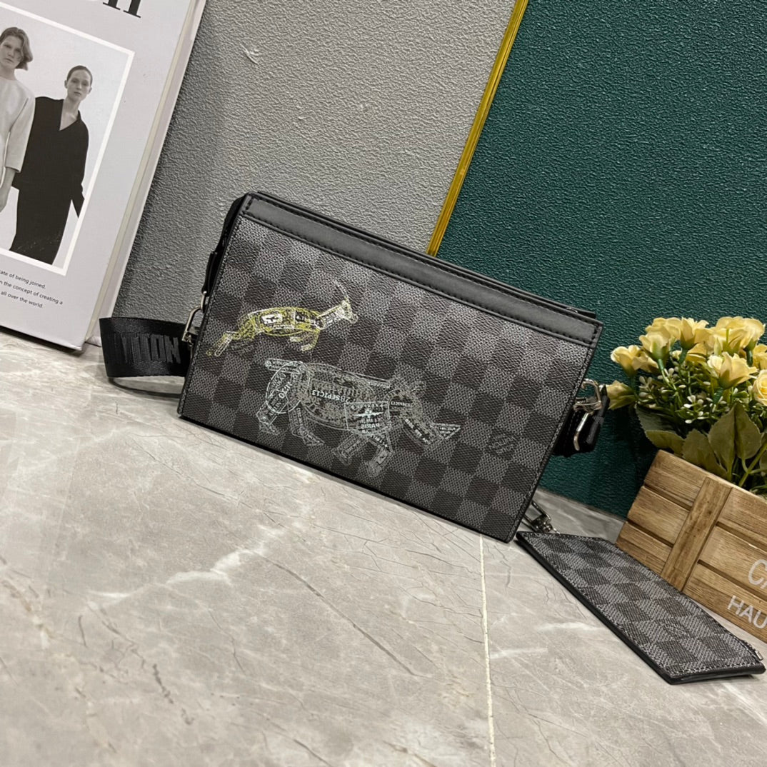 Bags- Elite Carryalls Luxury Designer Leather Handbag