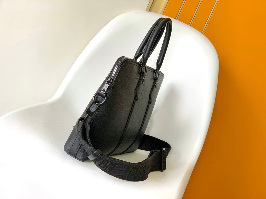 Bags- Elite Carryalls Premium Designer Shoulder Bag