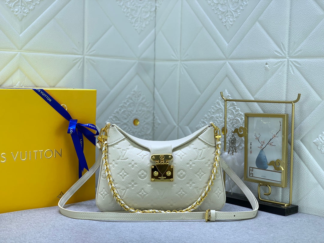 Bags- Elite Carryalls Premium Designer Shoulder Bag