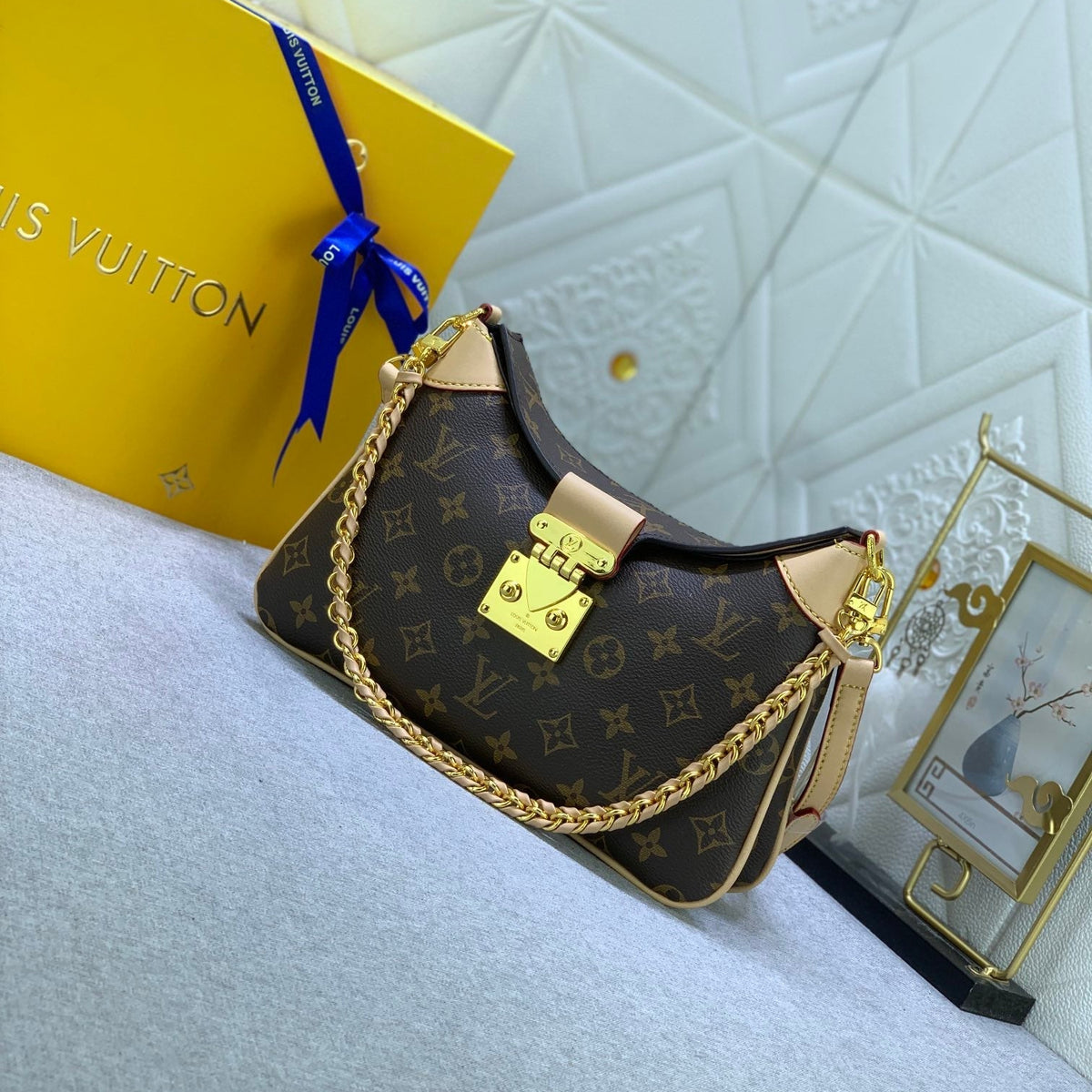 Bags- Elite Carryalls Luxury Designer Leather Handbag