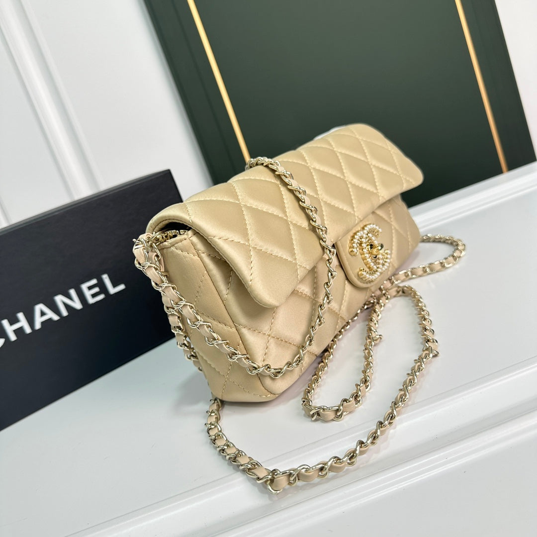 Bags- Elite Carryalls Luxury Designer Leather Handbag