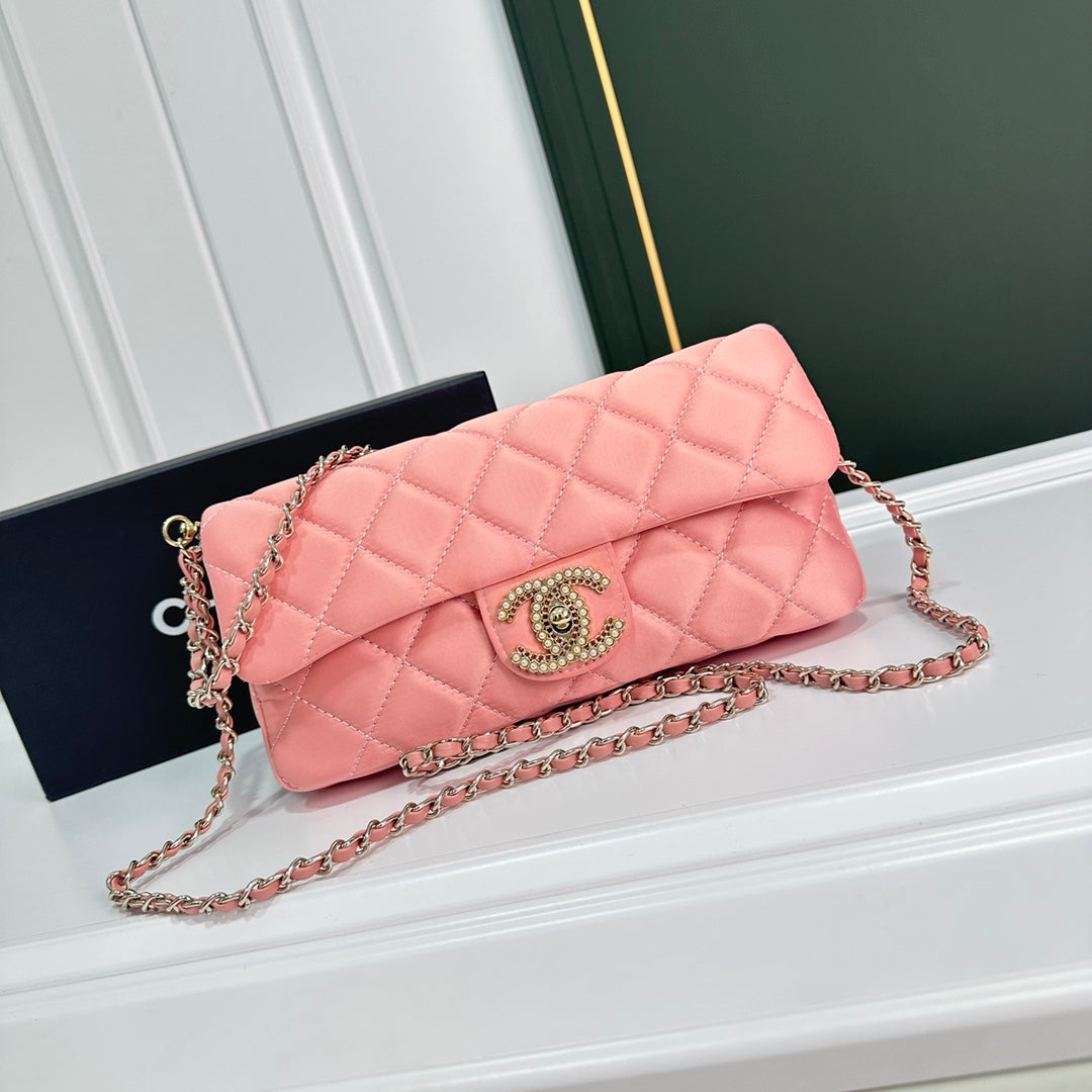 Bags- Elite Carryalls Elegant Everyday Designer Handbag