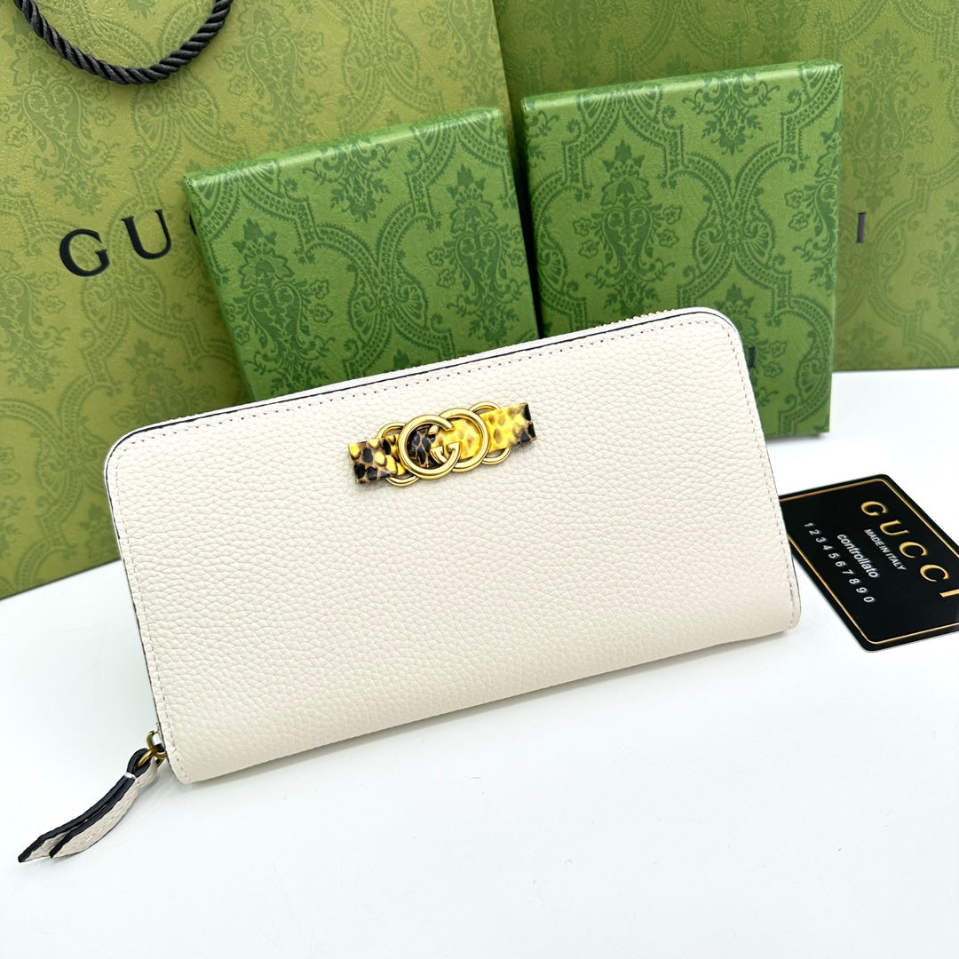 Bags- Elite Carryalls Luxury Designer Leather Handbag