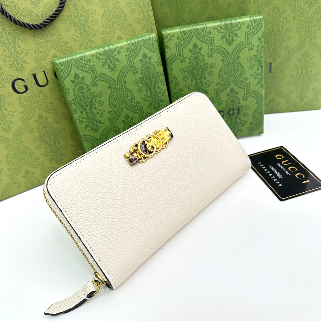 Bags- Elite Carryalls Luxury Designer Leather Handbag