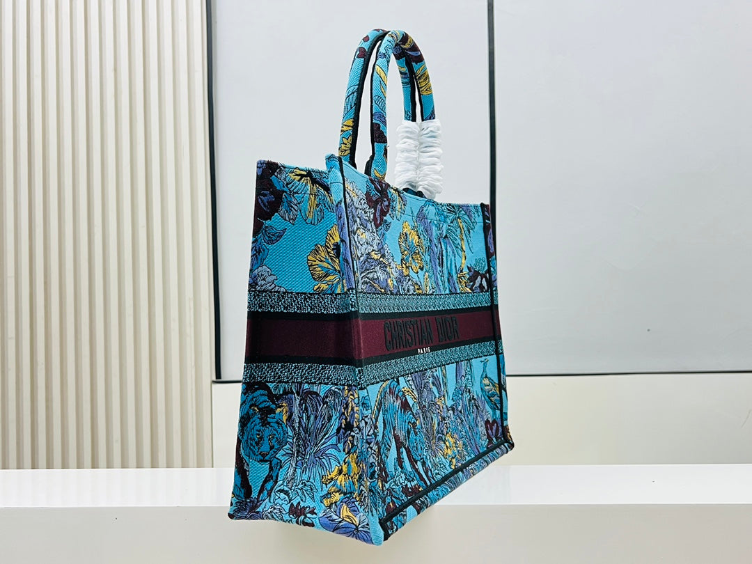 Bags- Elite Carryalls Luxury Designer Leather Handbag
