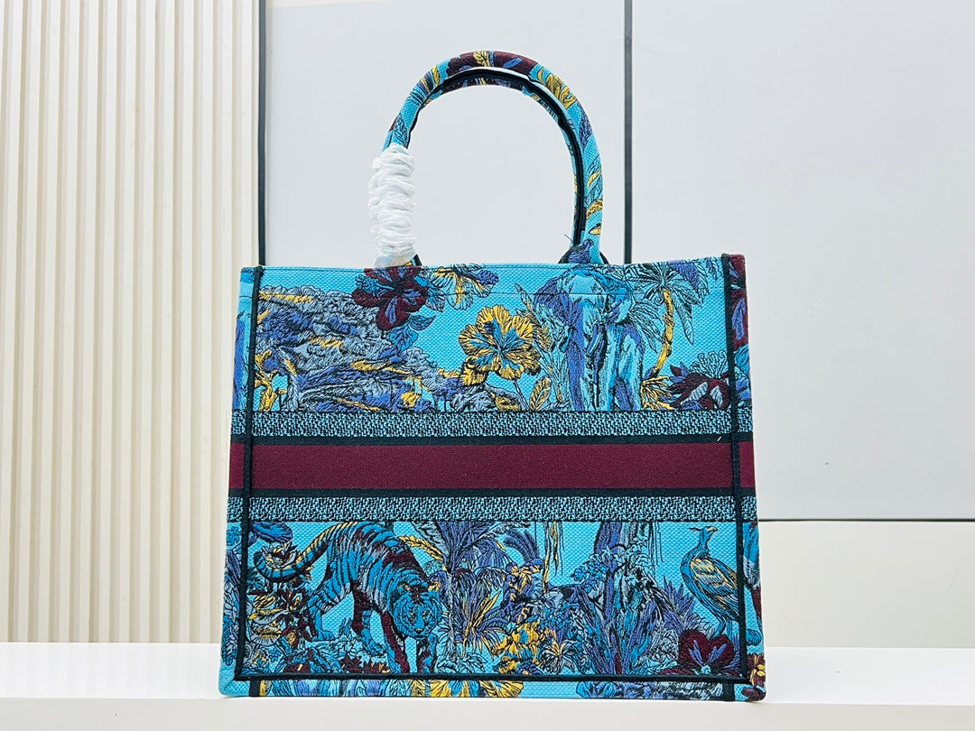 Bags- Elite Carryalls Luxury Designer Leather Handbag