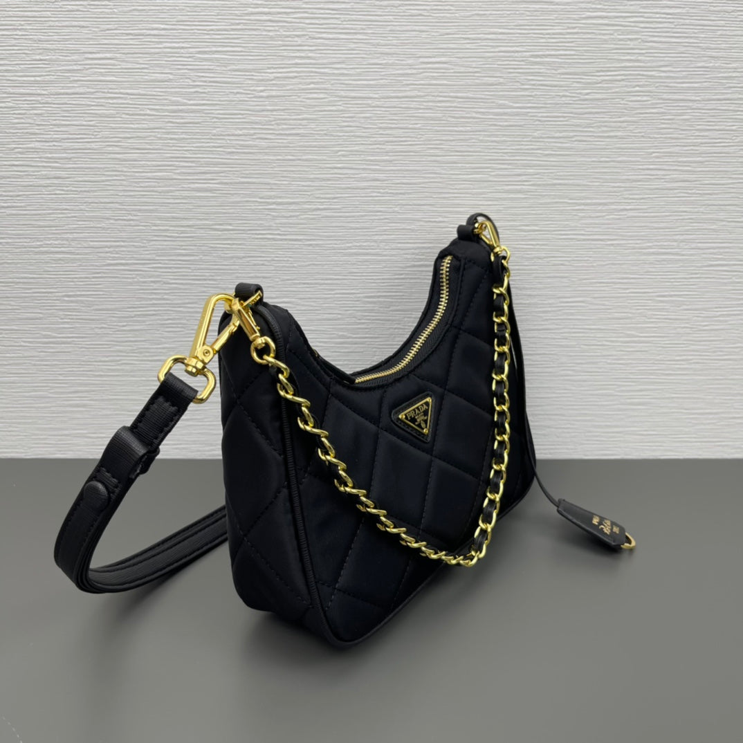 Bags- Elite Carryalls Elegant Everyday Designer Handbag