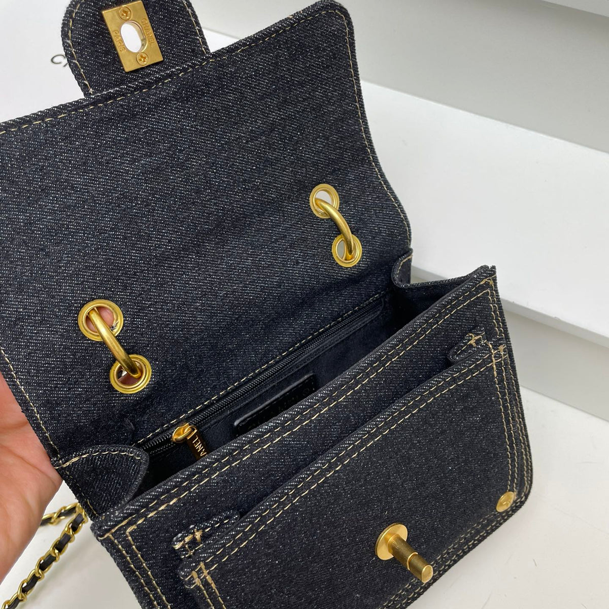 Bags- Elite Carryalls Elegant Everyday Designer Handbag