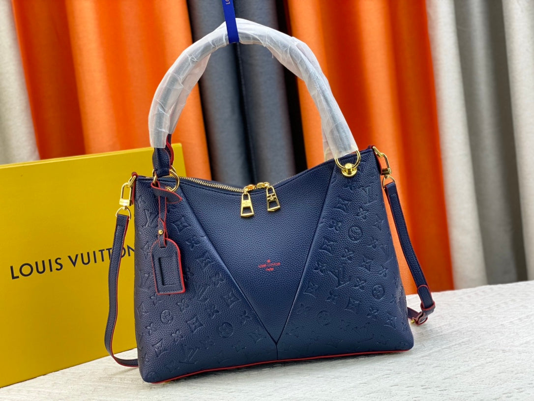 Bags- Elite Carryalls Elegant Everyday Designer Handbag