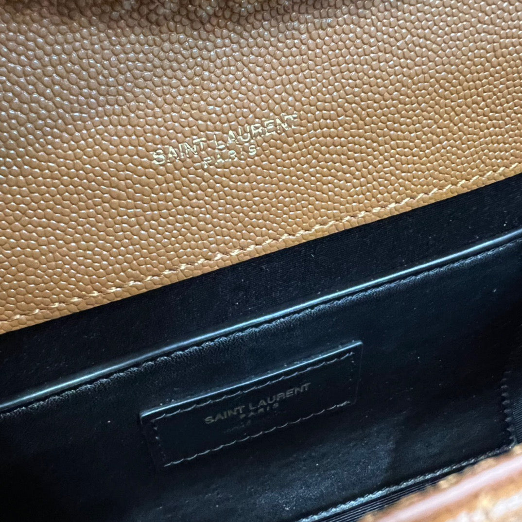 Saint Laurent Wallets? Saint Laurent Small Envelope Bag Elegant Everyday Leather Wallet