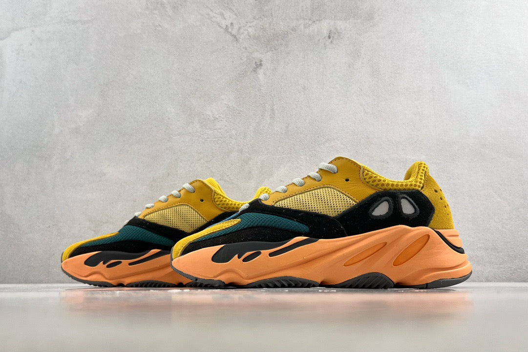 YEEZY Shoes? Yeezy Boost 700 Premium Designer Casual Shoes